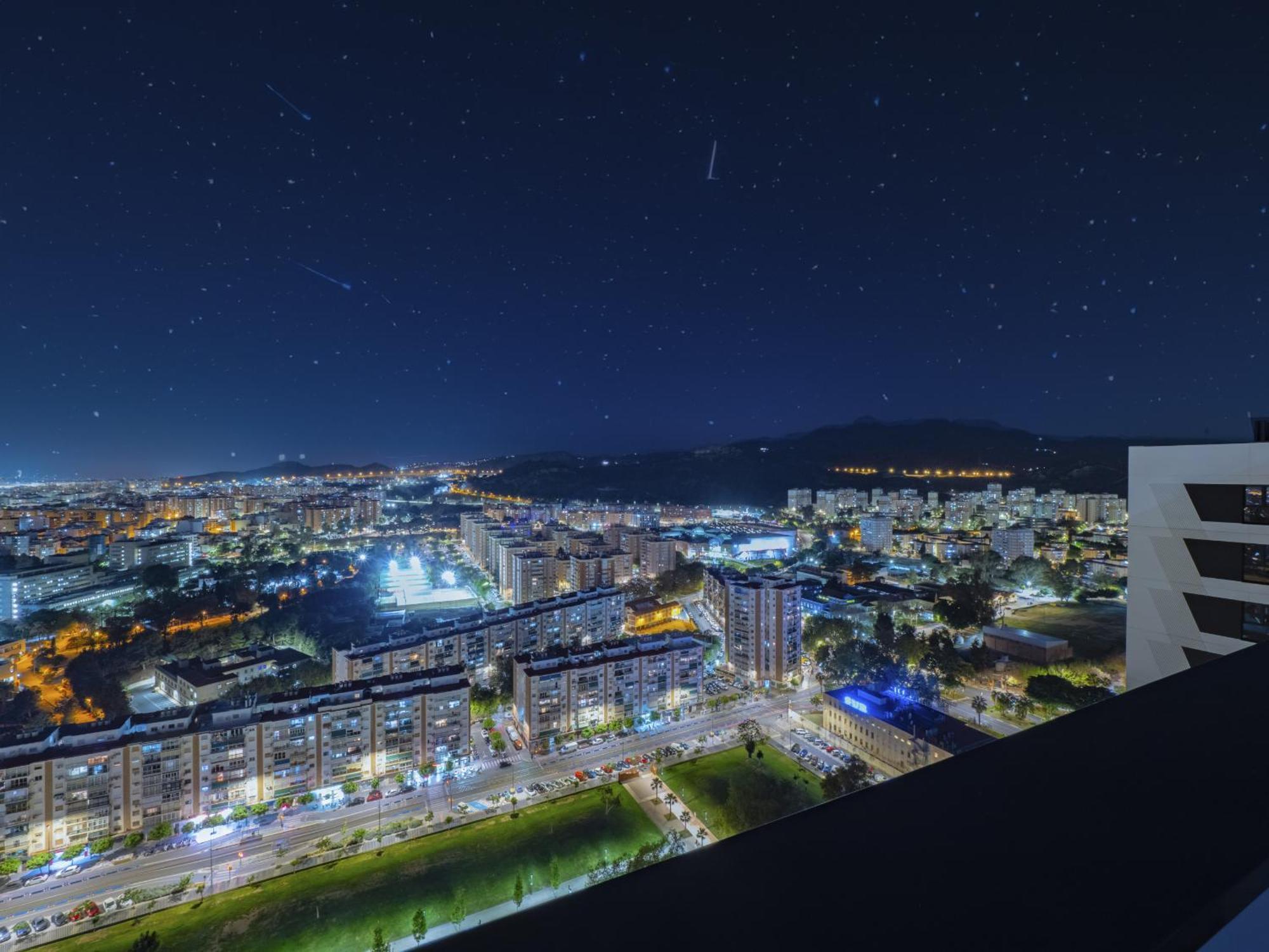 Cubo's Urban Sky View 17 Apartment *