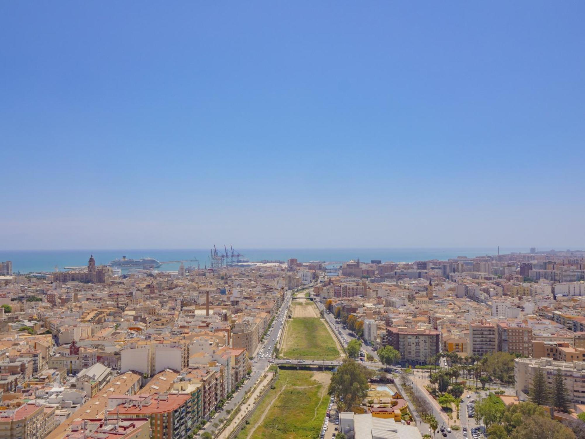 Cubo's Urban Sky View 17 Apartment Málaga