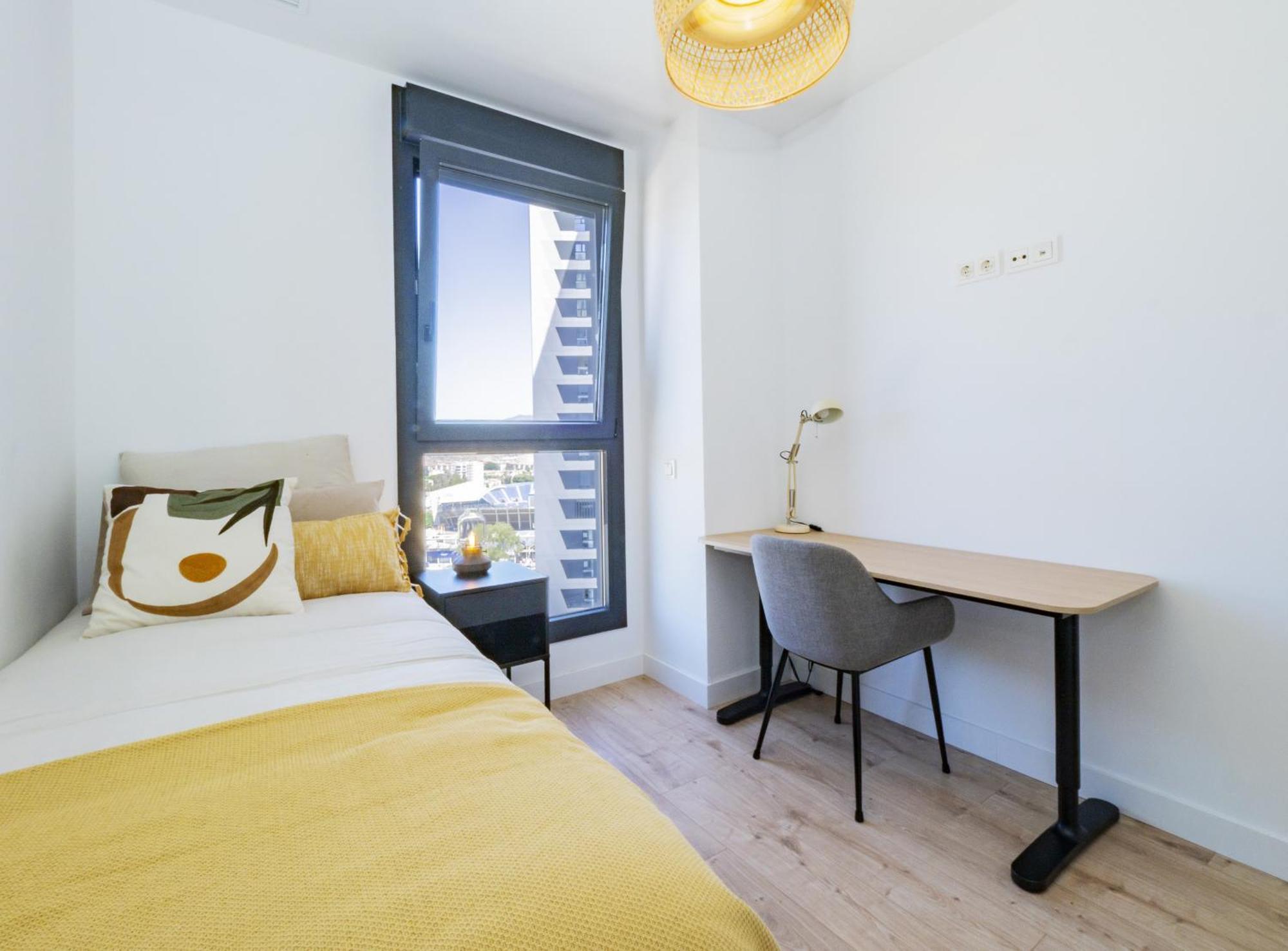 Cubo's Urban Sky View 17 Apartment